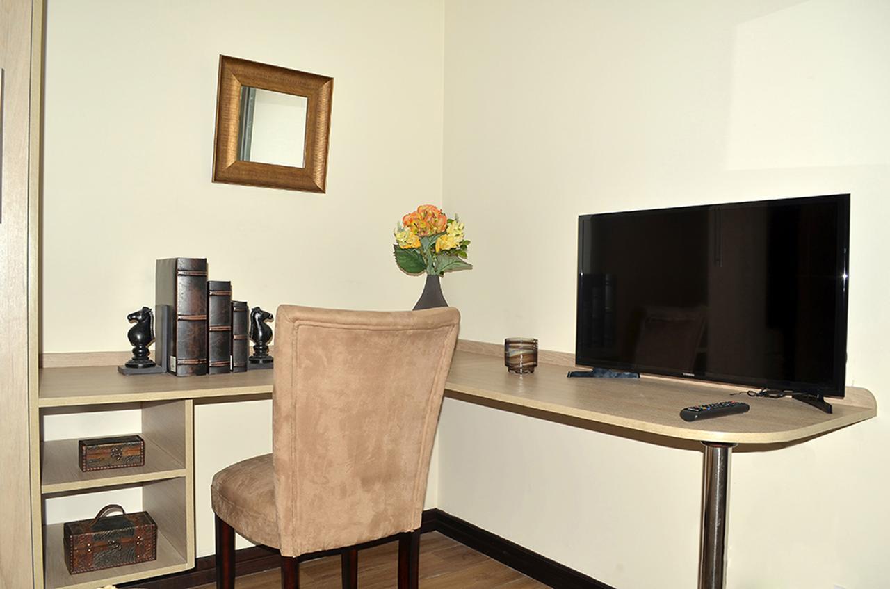 Midtown Hotel